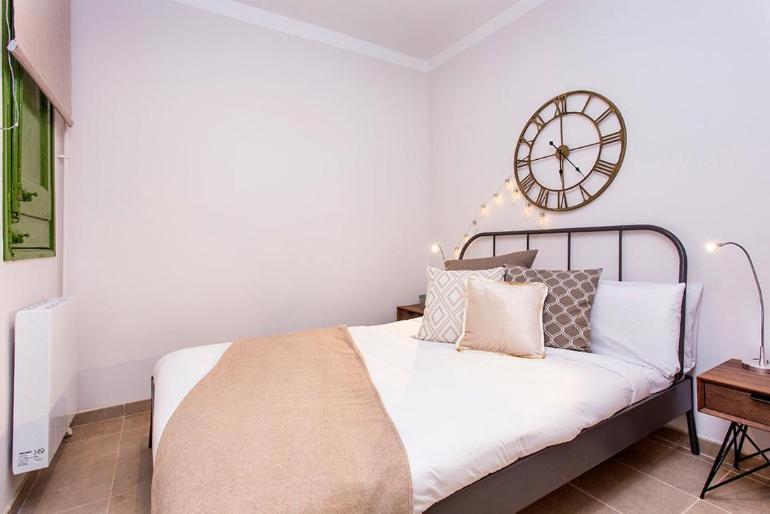 Stay U-Nique Apartments Fira Bcn L'Hospitalet de Llobregat Bagian luar foto